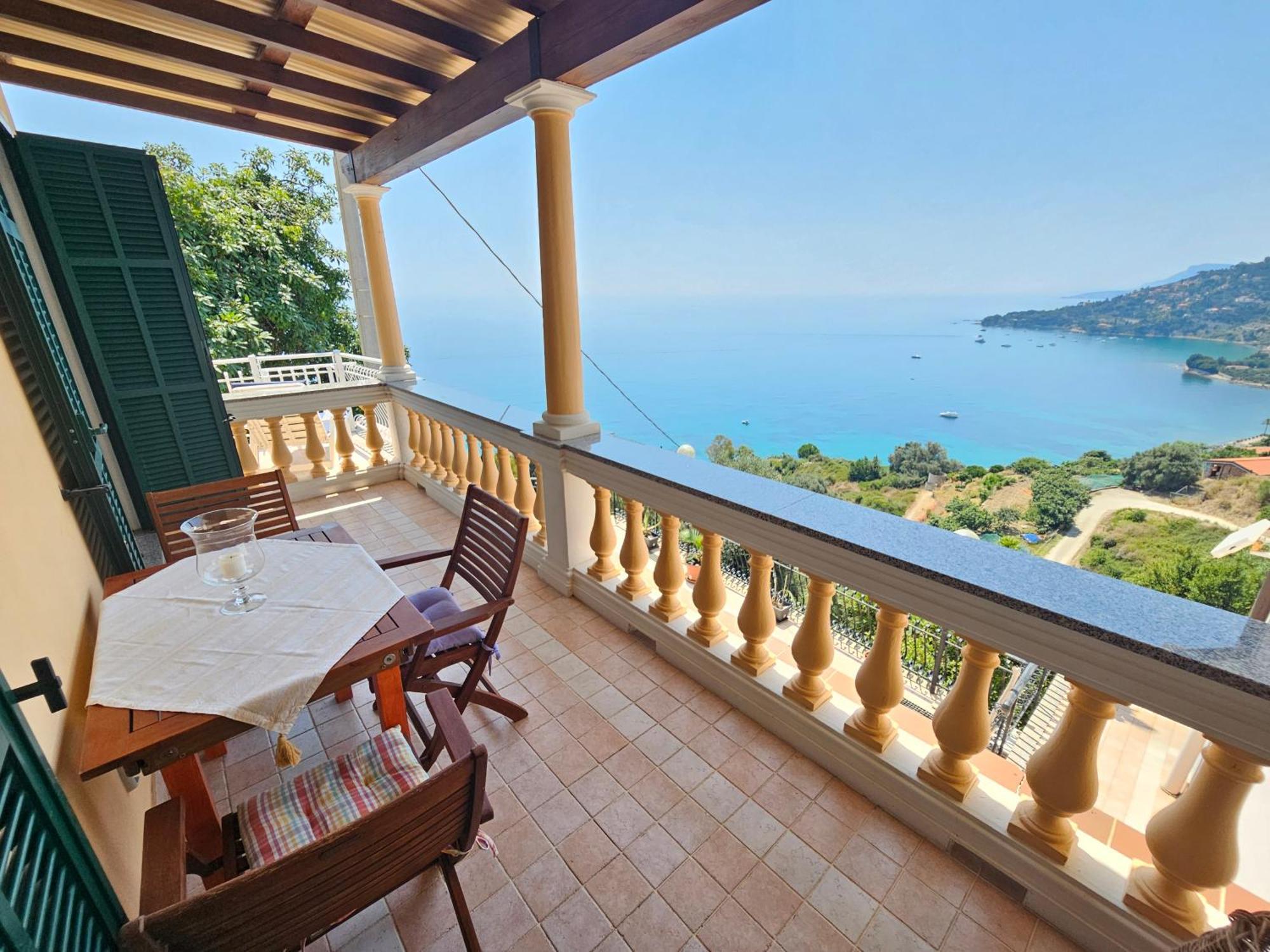 Avocado Villa Ventimiglia Exterior photo